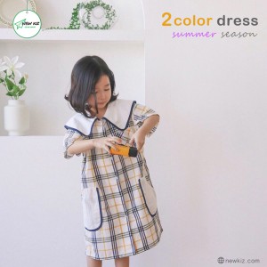 Đầm kiểu bé gái thủy quân lạ mắt